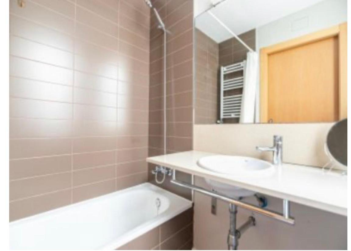 Apartamento Elyo Apartman Barcelona Kültér fotó