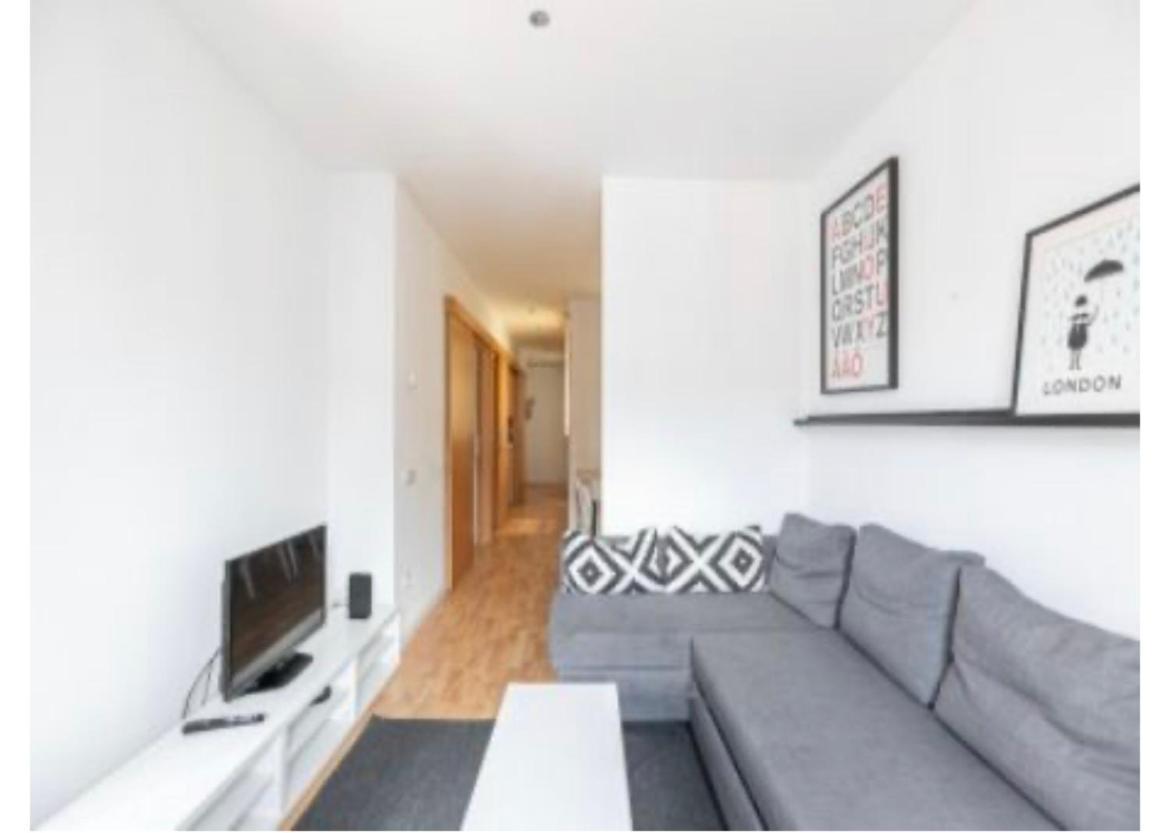 Apartamento Elyo Apartman Barcelona Kültér fotó