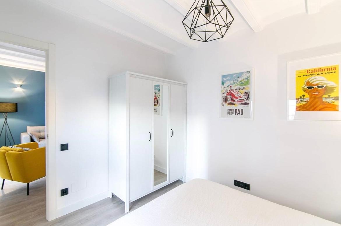 Apartamento Elyo Apartman Barcelona Kültér fotó