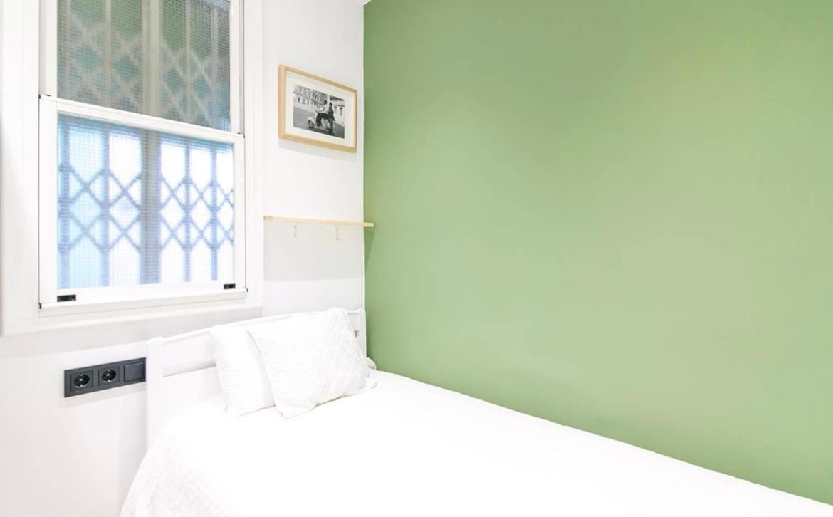 Apartamento Elyo Apartman Barcelona Kültér fotó