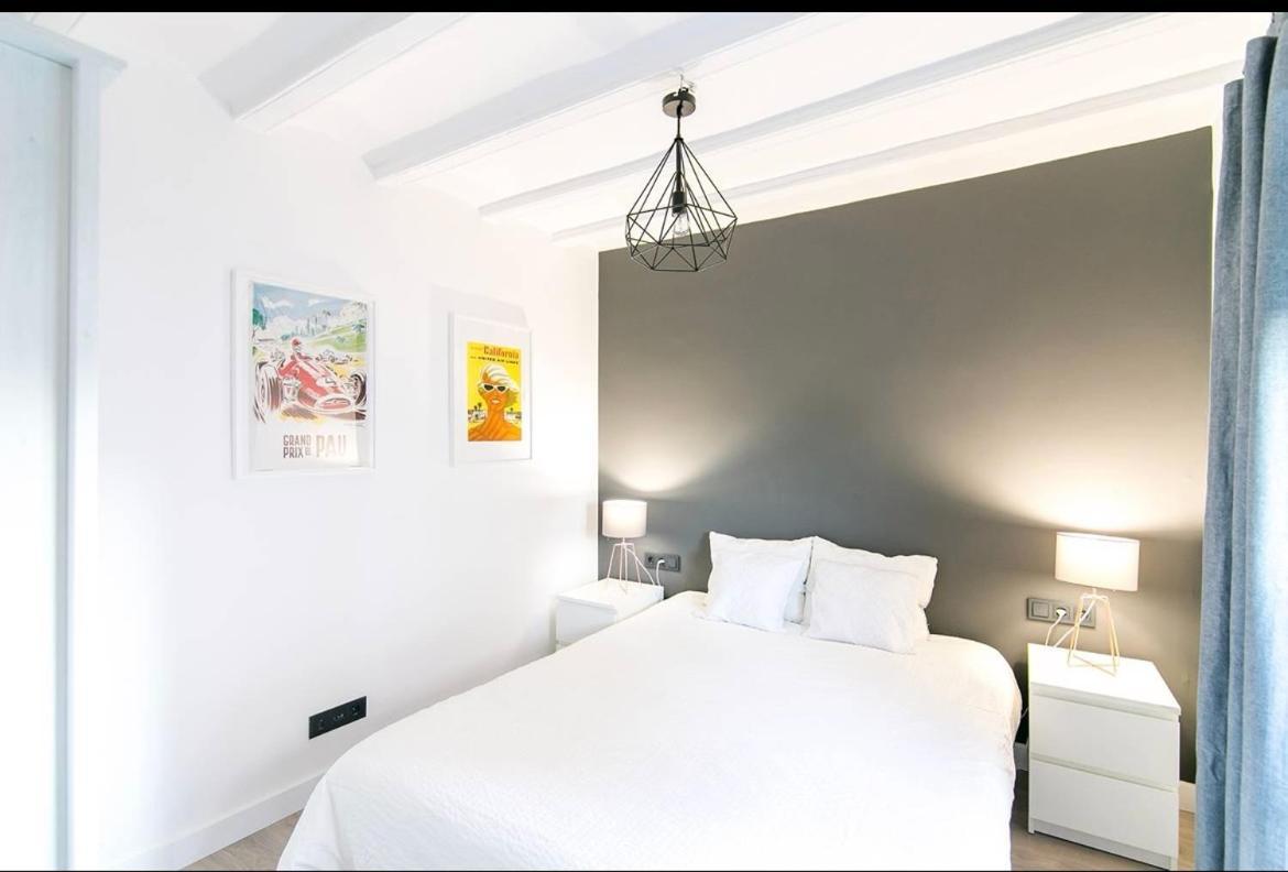 Apartamento Elyo Apartman Barcelona Kültér fotó